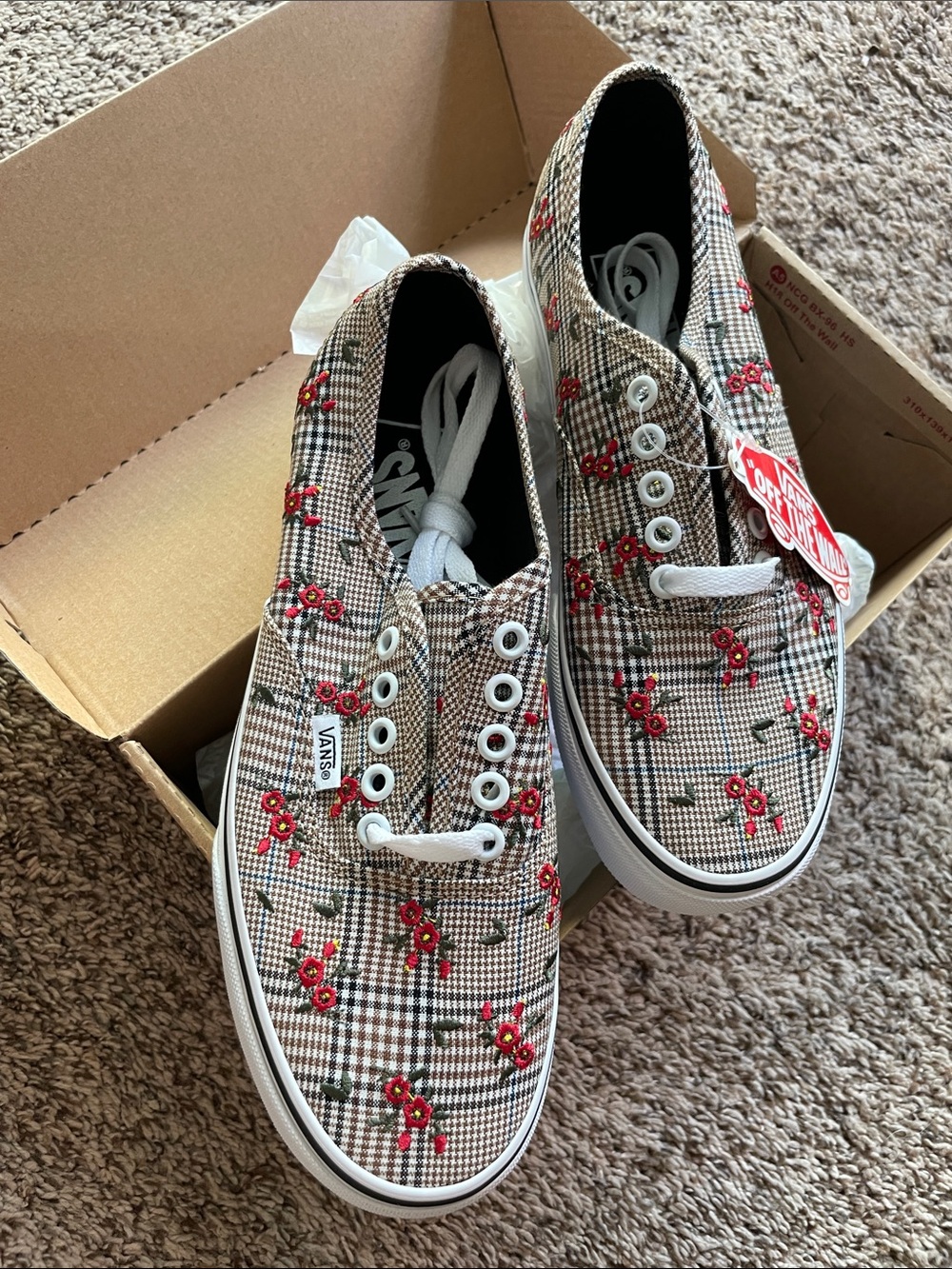 Vans Women’s US8, GlenPlaid, Canvas Sneakers with Red Floral Embroidery